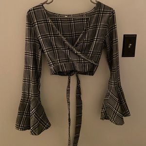 Stylish Checkered Blouse With Front Tie